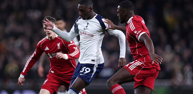 Tottenham vs Liverpool ngày: Bản lĩnh, rủi ro và ranh giới mong manh của cuộc đua đường dài