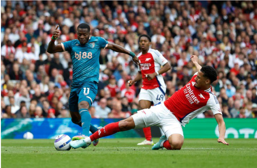 Xem derby Ngoại hạng Anh trên FPT Play: Arsenal bay cao, đại chiến rực lửa đầu năm