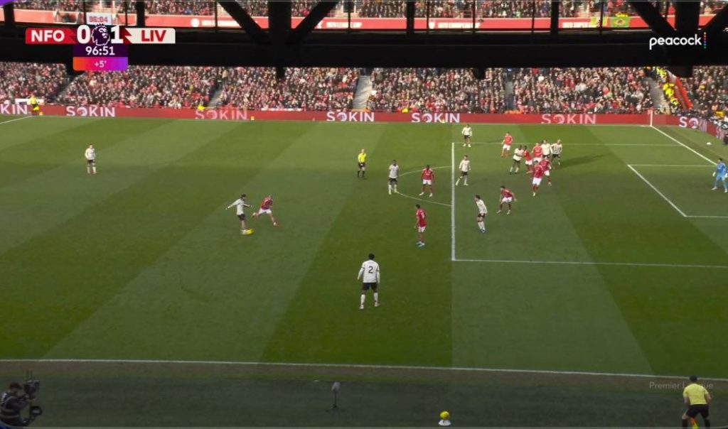 Tranh cãi Liverpool thắng nhờ bàn thắng "ma": Van Dijk đã việt vị hay chưa?