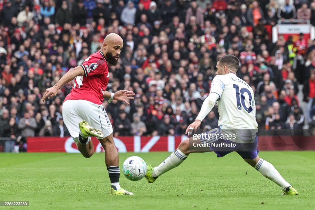 MU "trả giá" cho chiến thắng Aston Villa – 7 dấu hiệu đáng lo khi Mbeumo bị nghi chấn thương