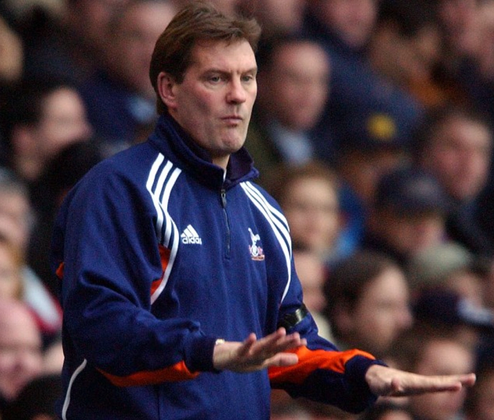 Tottenham nhắm HLV đã nghỉ việc suốt 20 năm